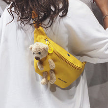 Cargar imagen en el visor de la galería, 2020 Fashion cute bear chest bag
