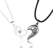 Cargar imagen en el visor de la galería, Fashion lovers`couple pendant Attract with magnet necklaces jewelry
