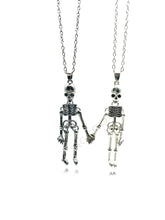 Cargar imagen en el visor de la galería, Hold Hands Till Dead Halloween Skeleton Ghost Skull Magnetic Necklace
