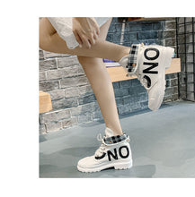 Load image into Gallery viewer, Women lightweight casual canvas shoes

