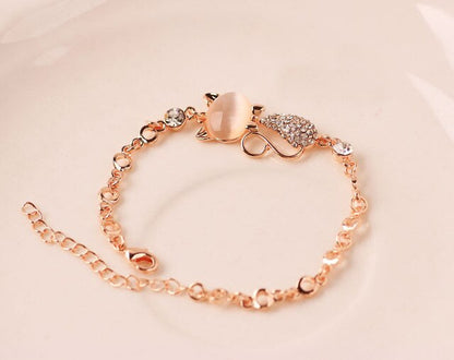 Lovely Cat Pendant Women Bracelet