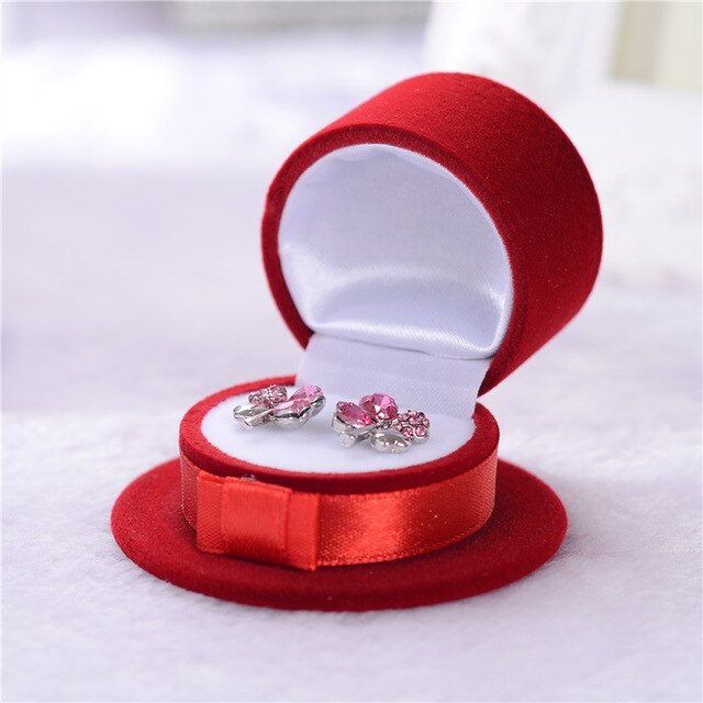 Fashion Velvet Shell Crown Jewelry Box