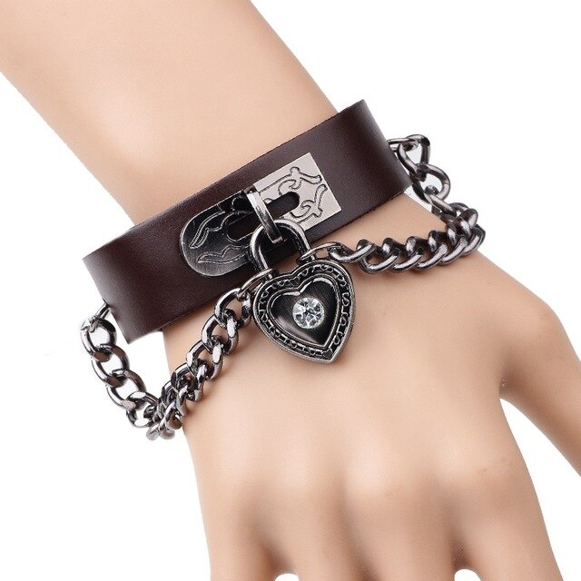 Charm Buttons Leather Bracelet