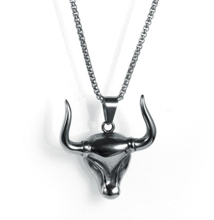 Fashion Bull Pendant Men and Women Gold Necklace