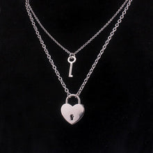Cargar imagen en el visor de la galería, Padlock Key Necklace rock heart Lock with key Necklaces
