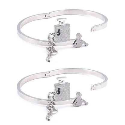 Couples 2BFFs Lock Each Others Bracelets